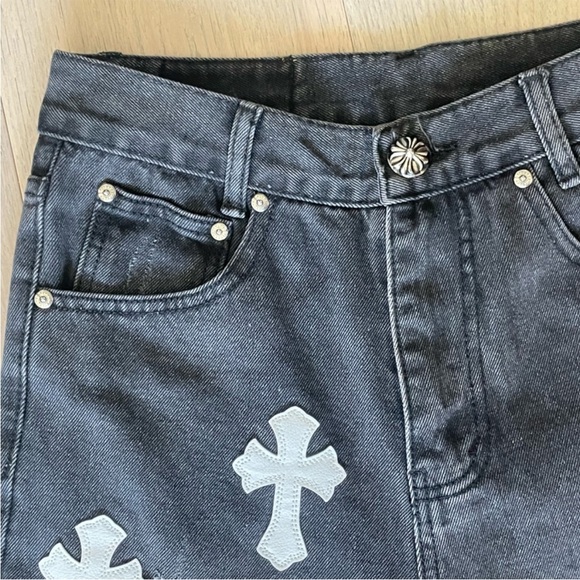 Chrome Hearts Inspired Jeans - Levi’s Black Denim Raw Hem - Picture 10 of 15